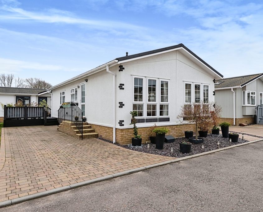 Bungalows for sale in Herne Bay, Kent | Reculver Court by Royale Life